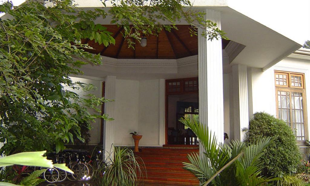 Water Garden Hotel เบลิฮุล โอยา ภายนอก รูปภาพ
